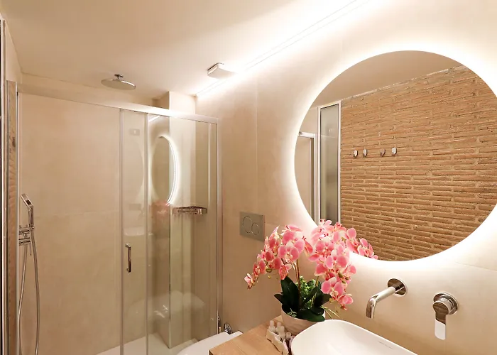 Gasthof Grand Tour Rome Suites - Liberty Collection